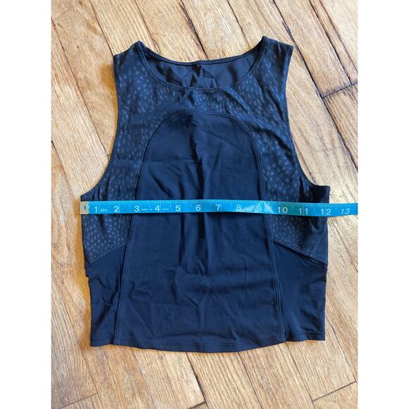 Lululemon Nulu and Mesh Yoga Tank Top Size 2 - Picture 2 of 5